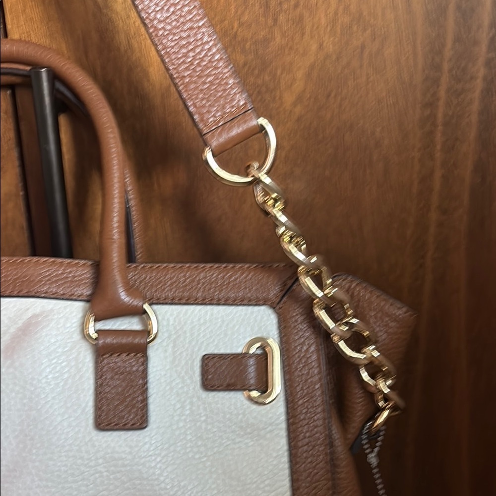 Michael Kors Brown and White Shoulder Bag with Gold Accents - Picture 5 of 14